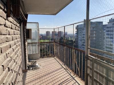 VENTA DEPARTAMENTO DE 4 AMBIENTES CON BALCÓN - VILLA CELINA - 2