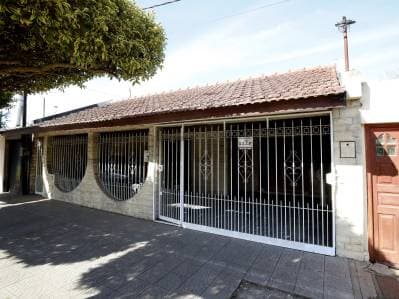 CASA EN VENTA EN LA PLATA LOS HORNOS - Principal