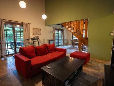 Casa en Venta con 3 dormitorios , Villa Elisa , entre caminos , Apta Crédito - 3