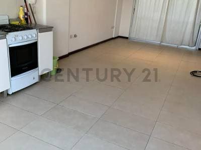 Venta Departamento 2 ambientes en Bernal - 3