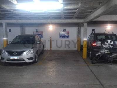 <p>Venta de Cochera, Rosario</p><p>Cocheras, situadas en edificio de viviendas de calle Buenos Ai... - Principal