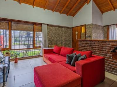 Venta Casa + Dúplex + Cochera para 18 Autos - 4