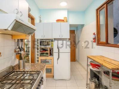TRES AMBIENTES EXCLUSIVOS PALERMO ESQUINA ARENALES Y SALGUERO . REAL OPORTUNIDAD - 5