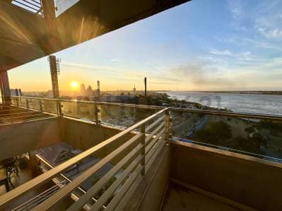Departamento de 2 Dormitorios , vista Panorámica al Río Paraná Torre Brisa. - 2