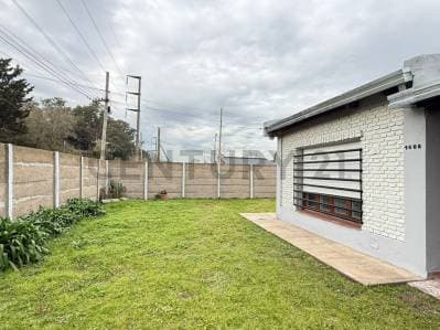 146 y 516 - CASA EN VENTA CON TRES DORMITORIOS - 3