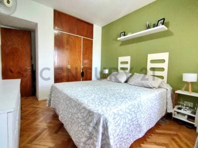 VENTA DEPARTAMENTO 3 AMBIENTES CON BALCÓN Y COCHERA - RAMOS MEJÍA - 3