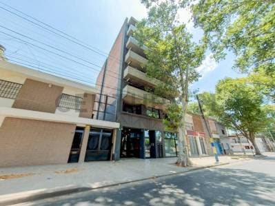 VENTA DEPARTAMENTO PREMIUM 3 DORMITORIOS, COCHERA Y AMENITIE - 2