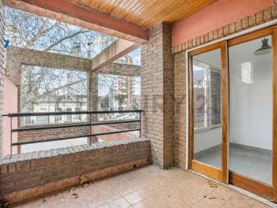 Departamento en Venta Semipiso de dos dormitorios en Plaza Paso con cochera - 2