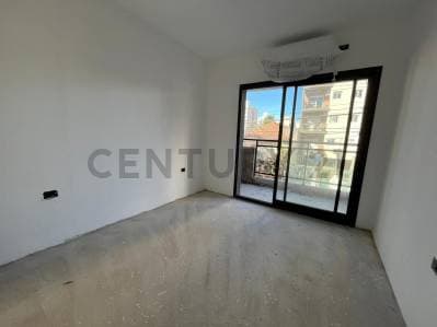 39 ENTRE 10 y 11 DEPARTAMENTO DE 1 DORMITORIO Y COCHERA EN VENTA LA PLATA PLAZA BELGRANO A ESTRENA - 3