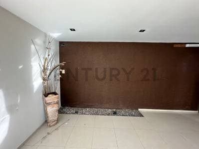 Departamento en venta de 3 Dormitorios, cocina separada con posibilidad de cochera La Loma ciudad de - 3