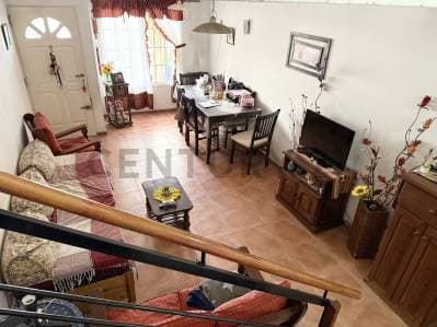 VENTA TRÍPLEX-CASA- APTO CRÉDITO HIPOTECARIO – MUÑIZ - Principal
