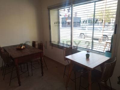 Venta de Local en av. 25 entre 57 y 58 - 3