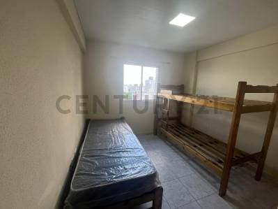DEPARTAMENTO EN VENTA DE 1 DORMITORIO CON COCHERA Y BAULERA - LA PLATA - 3