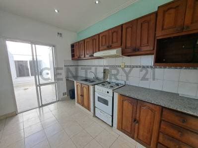 SE VENDE DEPARTAMENTO EN CALLE 72 E/ 1 Y 115 LA PLATA - 3