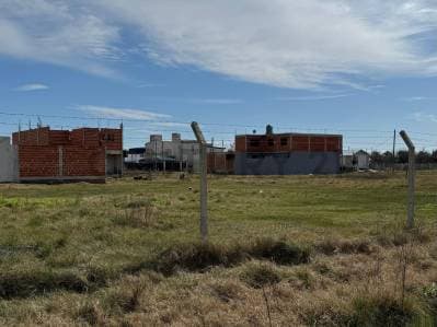 Lote en venta en Barrio Savoia - 5