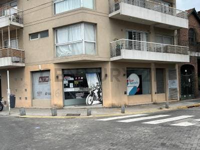 VENTA LOCAL VILLA DEL PARQUE - Principal