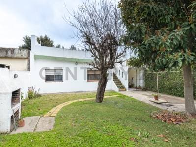 Casa 4 Ambientes APTA CRÉDITO sobre lote de 242 m² | Cochera, Gran Parque y Potencial de Ampliación - 4