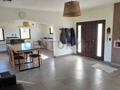 Venta Casa 4 ambientes sobre lote de 1.260 m² | Barrio Estribo, Villa de Campo Tres Pinos, General R - 5