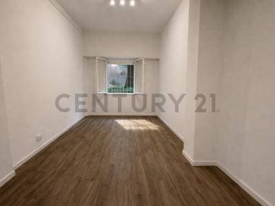 Venta Departamento en Caballito. Parque Rivadavia. Subte. Reformado - Principal