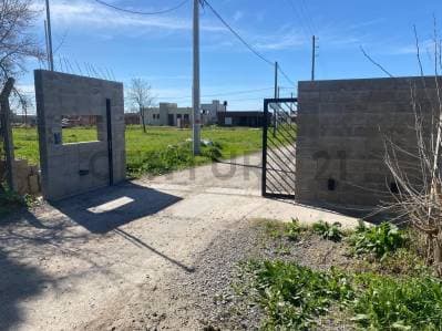 Lote esquina en Venta - Barrio "TERRANOVA" - Arana (Posible Financiación) - 3