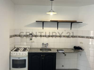 ALQUILER MONOAMBIENTE 45 12 Y 13 - 4