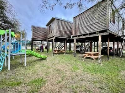 <p>Venta de Complejo de 3 Cabañas en Balneario Monje, Monje
... - 2