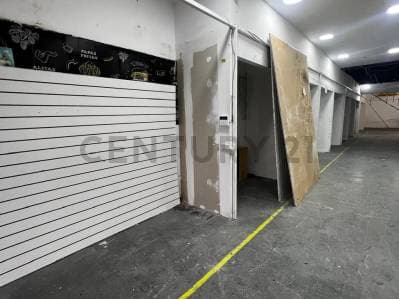 Alquiler local comercial Av. Rivadavia y Nazca - Principal
