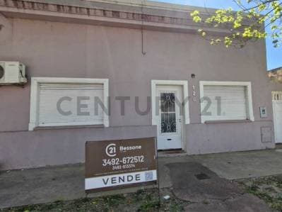 Venta de casa en Rafaela apta crédito - Principal