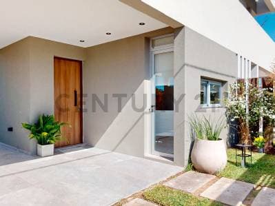Casa en Venta de tres dormitorios- Joaquin Gorina - 3