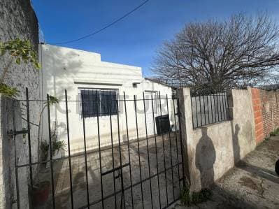 Ph 2 ambientes a reciclar en barrio 9 de Julio - Principal
