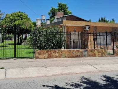 VENTA - CASA EN CAPITAN BERMUDEZ - Principal