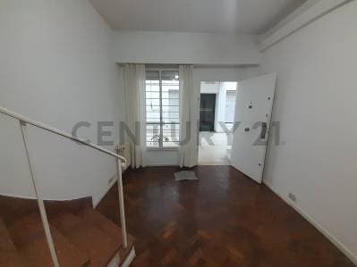 VENTA 3 AMBIENTES TIPO DÚPLEX CON PATIO Y BALCON– VENTA CON RENTA - 3