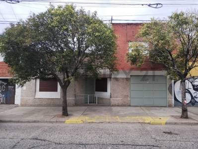 CASA PH EN VENTA EN LA PLATA - Principal