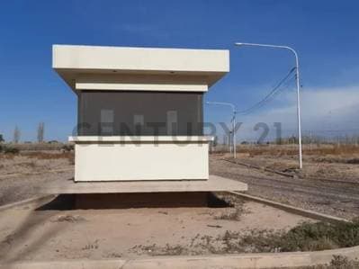 LOTE EN BARRIO LA ARBEQUINA - Principal