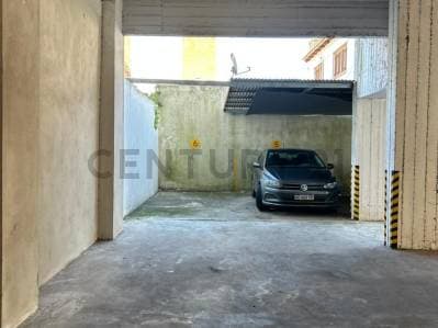 Cochera en venta, casco urbano. - 3