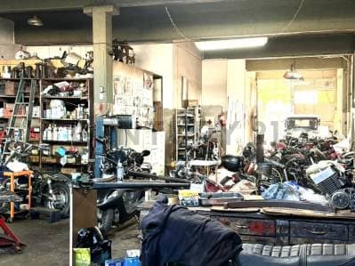 Galpón / Local en venta – Calle 63 entre 30 y 31 - 4