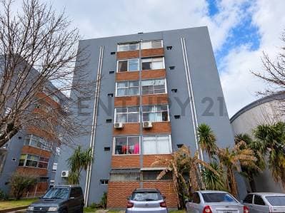Departamento en Venta | Tolosa. - Principal