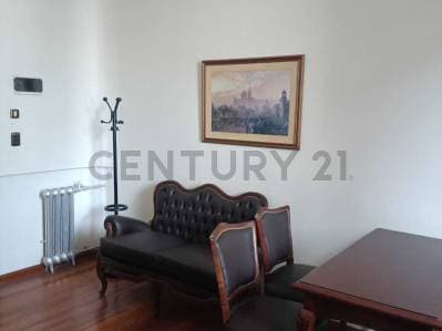 Venta Oficina en Monserrat - 3