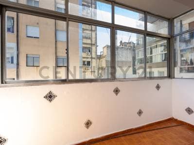 VTA DEPTO 3 AMB C/BALCÓN Y BAULERA-APTO CRÉDITO-BALVANERA/ LIMITE RECOLETA - ACEPTA PERMUTA - 2