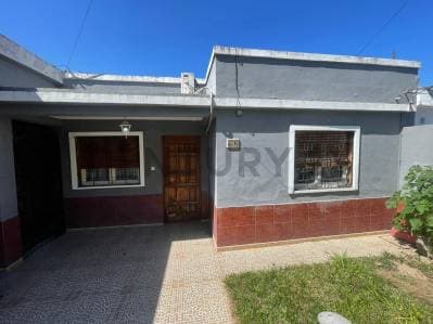 VENTA CASA 3 AMBIENTES JOSÉ C. PAZ - Principal