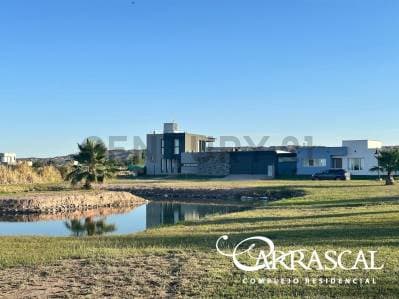 LOTE EN VENTA COMPLEJO RESIDENCIAL CARRASCAL - 2