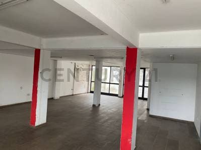 Local en venta - 4