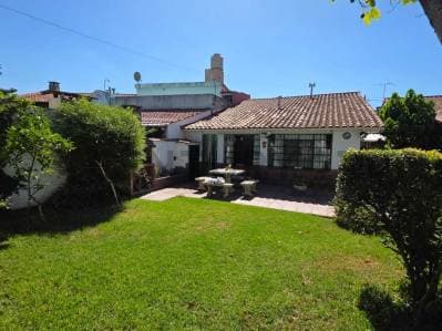 Casa 3 Ambientes con Cochera Cubierta y Parque con Parrilla | Barrio Marina, Villa Luzuriaga - 3