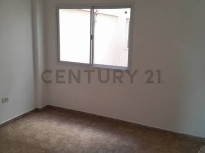 VENTA DEPARTAMENTO 2 AMBIENTES CON BALCON LIMITE SAN MIGUEL - APTO CREDITO. - 5