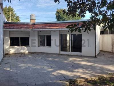 ¡TOLOSA: CASA + LOCAL + GRAN PARQUE! IDEAL VIVIENDA O INVERSIÓN - 5