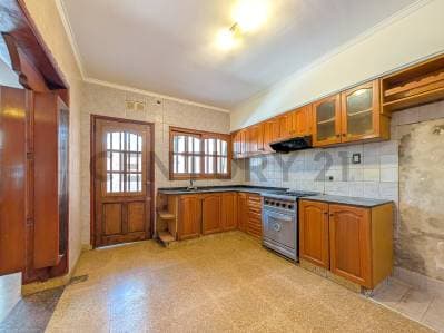 VENTA - CASA - 4 DORMITORIOS - COCHERA - PATIO -ZONA SUR, ROSARIO - 4