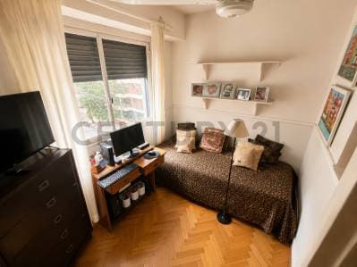 Departamento de 3 ambientes a la venta en Olivos. - 5
