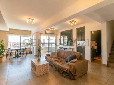 Departamento con terraza privada en venta. La Plata. - Principal