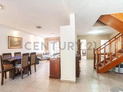 Casa en Venta en La Plata 4 dormitorios - 3