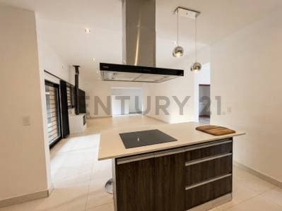 VENTA CASA SICARDI - 5